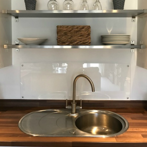 Clear Acrylic Kitchen Splashbacks