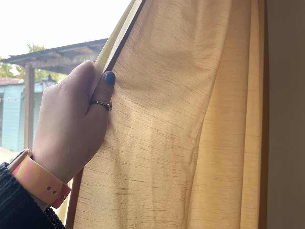 curtains_1.jpg
