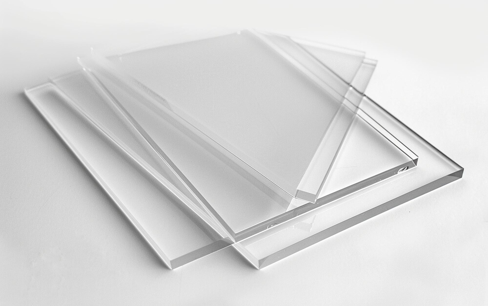 Clear Plastic Acrylic Sheets in Stack
