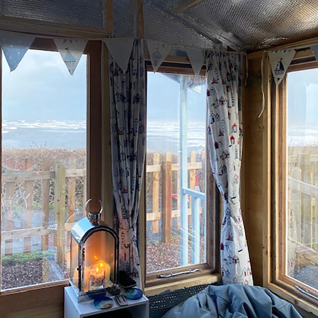 Garden Summerhouse Plans And Interior Ideas